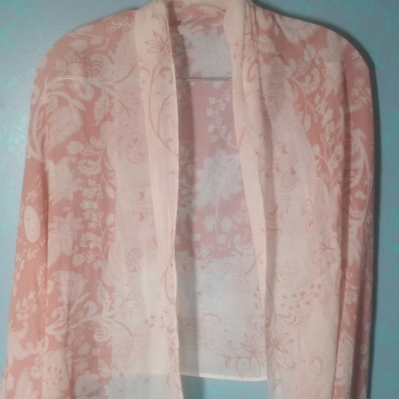 BOHO Wrap Pastel Pink Paisley/Floral Pattern Fringe Edges Cover-up, Scarf Shawl - Picture 2 of 7